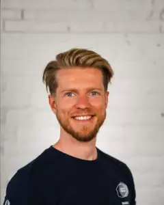 Porträt von Daniel Jakobs, Inhaber & Osteopath B.Sc. bei Out of Seven