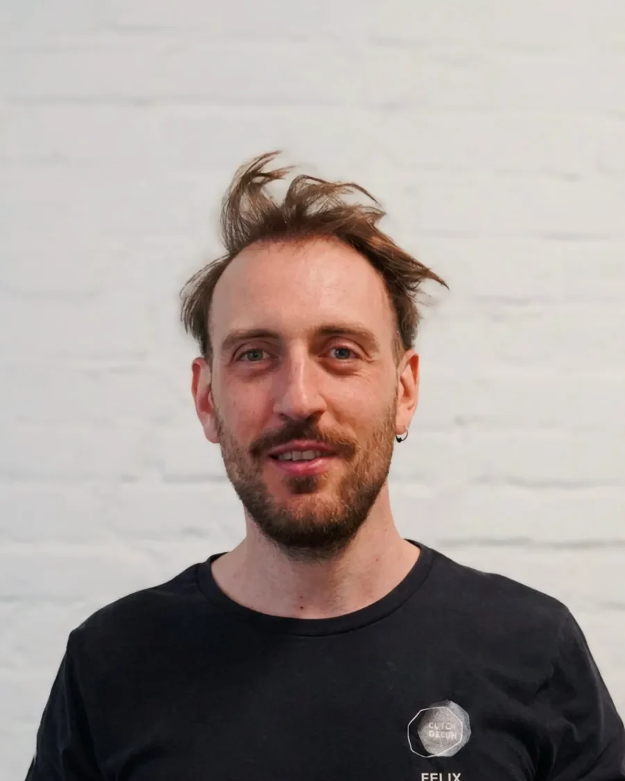 Porträt von Felix Weichselfelder, Osteopath & Physiotherapeut bei Out of Seven