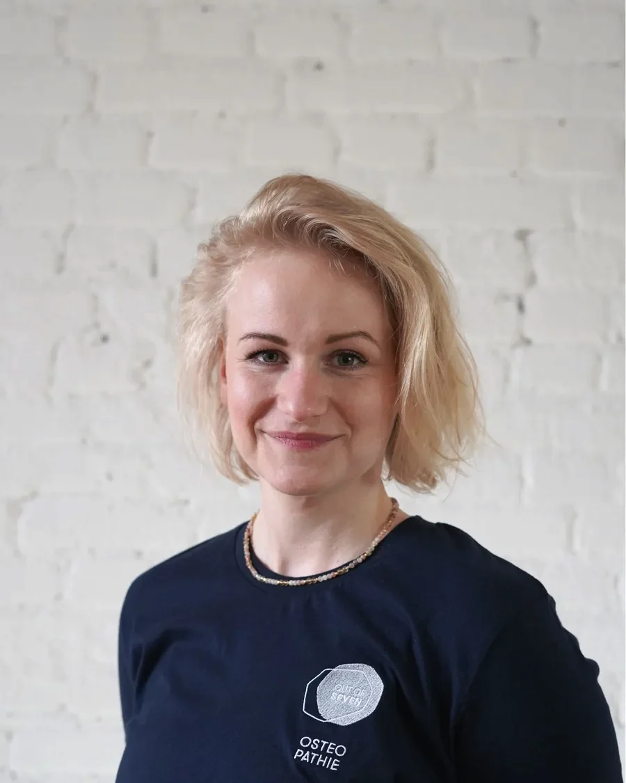 Porträt von Susanne Gude, Osteopathin, Kinder- und Babyosteopathin bei Out of Seven